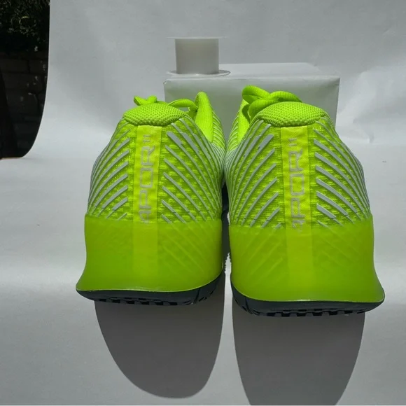 Nike NWOT VOLT court air zoom vapor M S11 - Picture 6 of 12